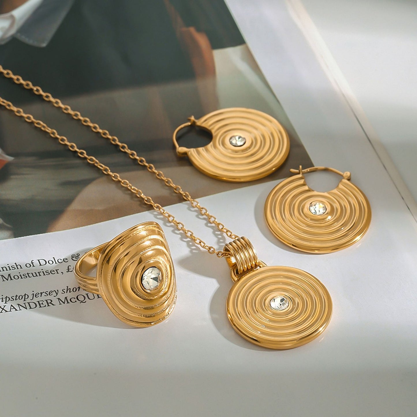 https://shineoss.oss-cn-hongkong.aliyuncs.com/wang/2025/07/04/77d34bfb-30d1-40ae-83a8-6df013d57369.jpg